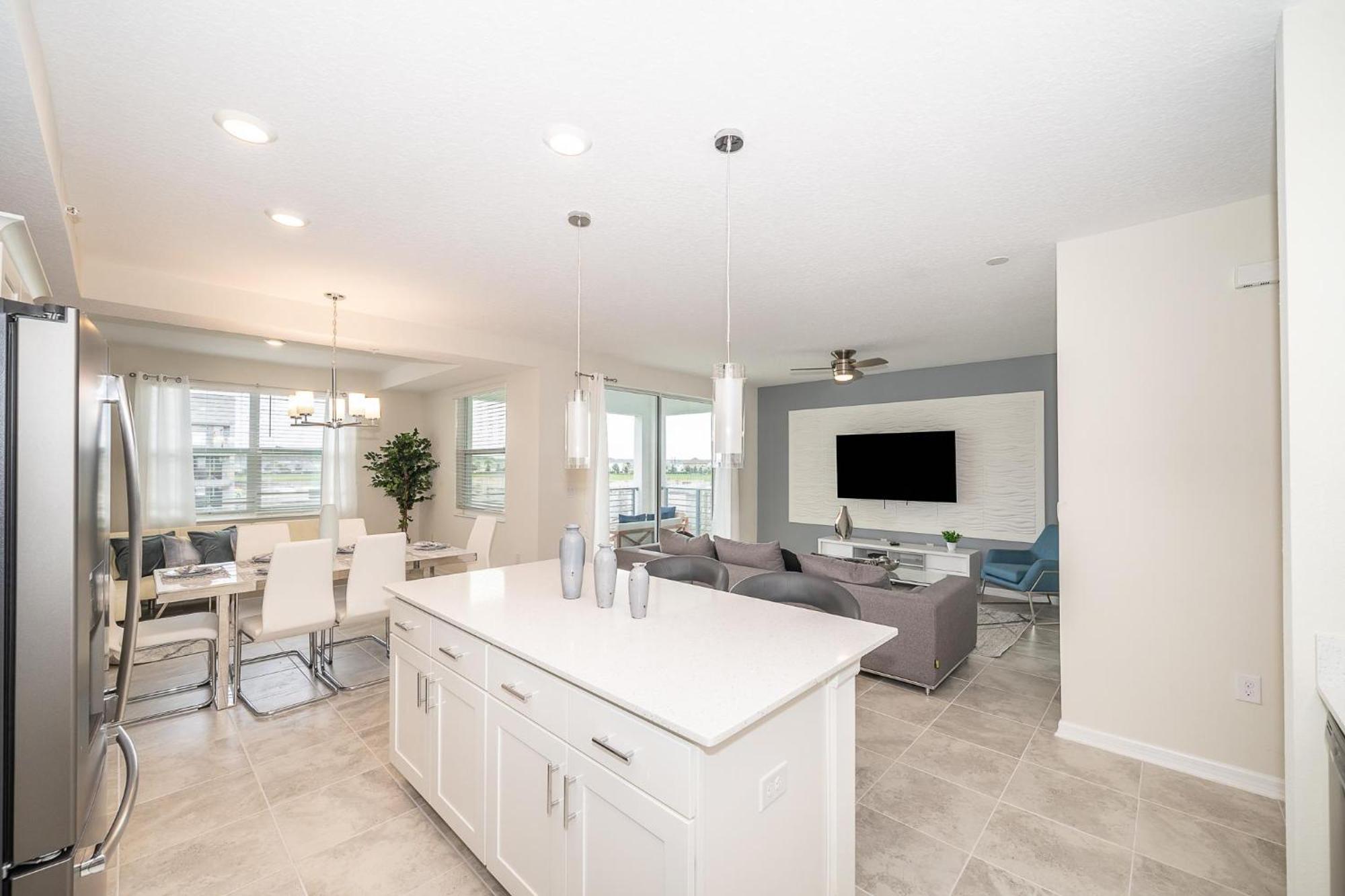 3120-206dr Storey Lake, 2/2 Garden View Apartment