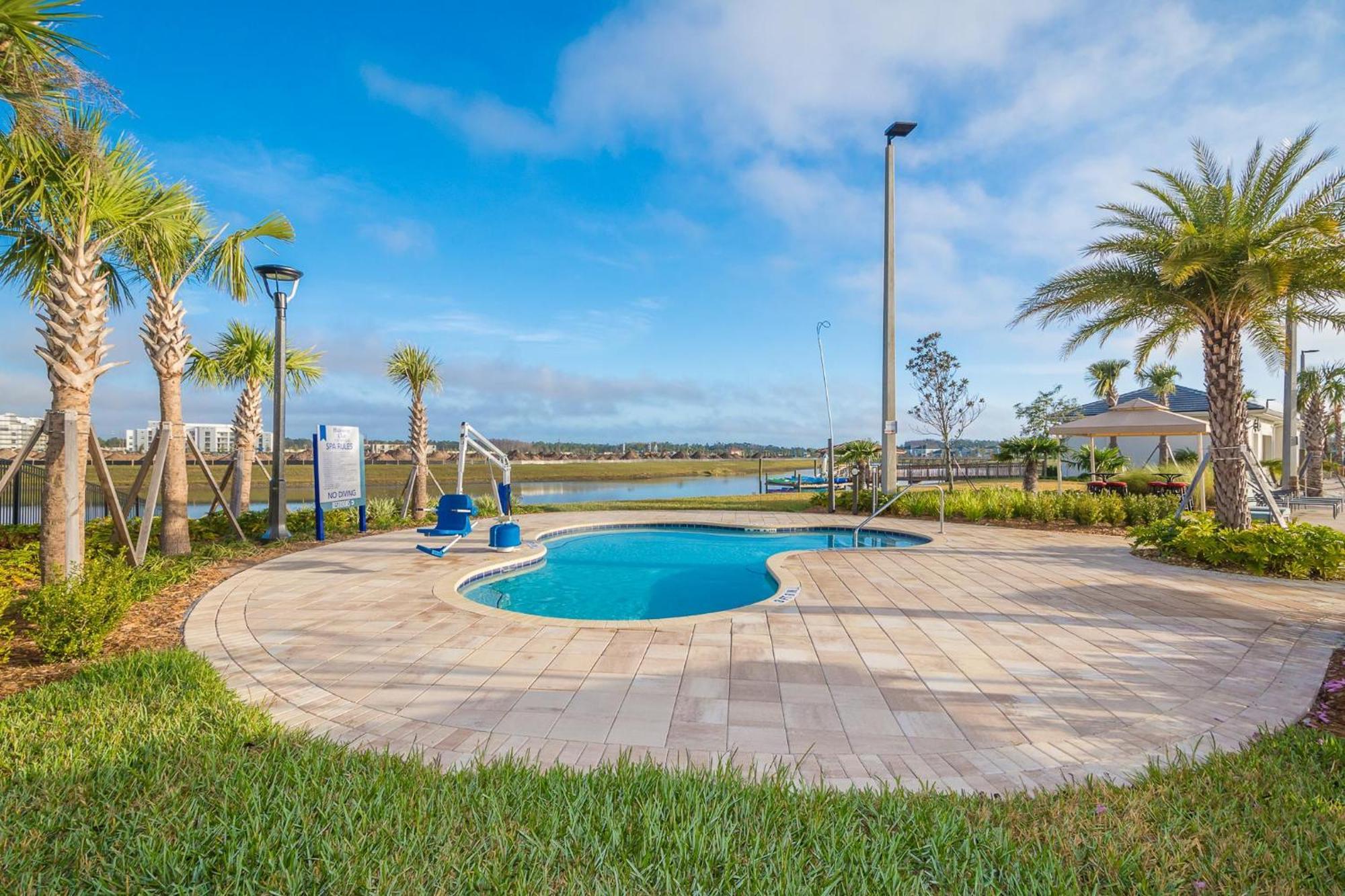 3120-206dr Storey Lake, 2/2 Garden View Kissimmee
