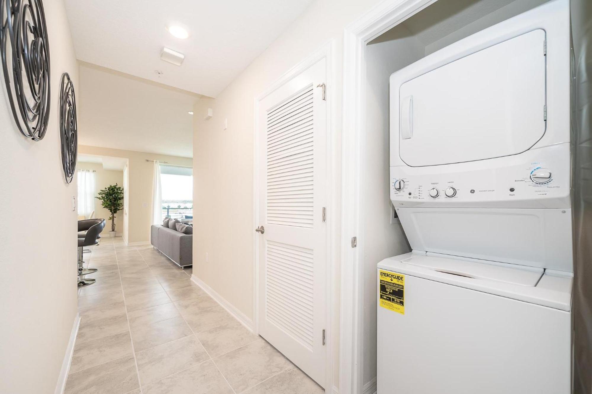 3120-206dr Storey Lake, 2/2 Garden View Apartment Kissimmee