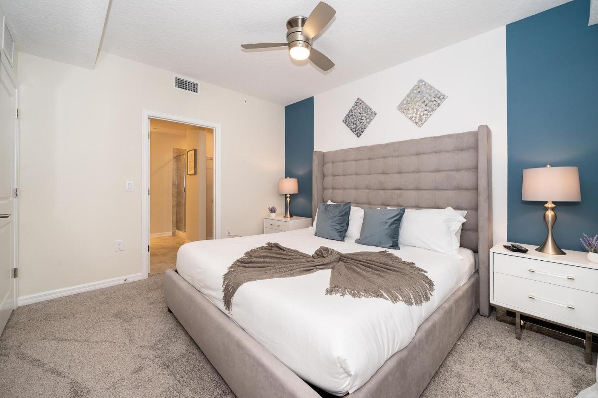 3120-206dr Storey Lake, 2/2 Garden View
