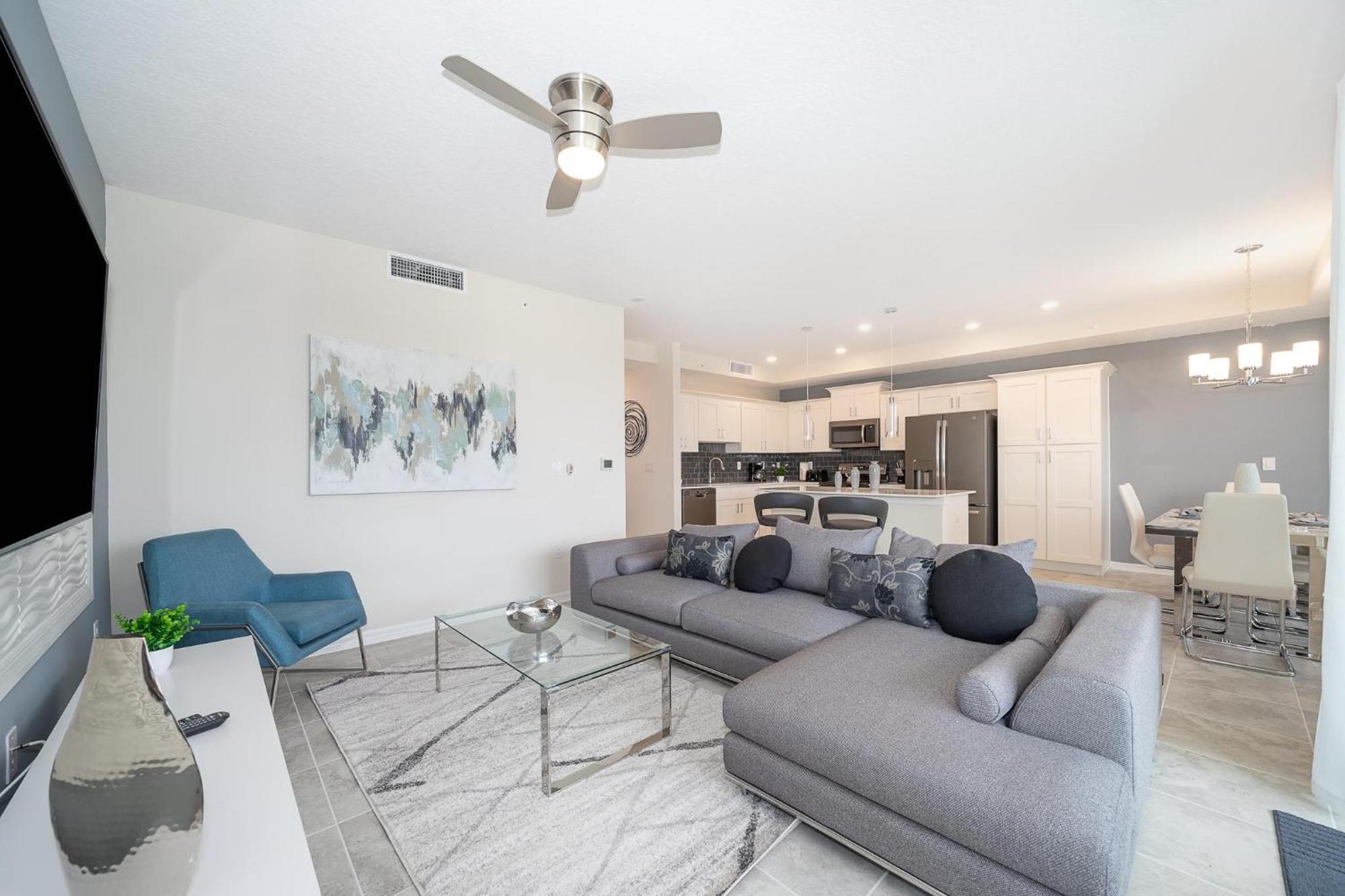 Apartment 3120-206dr Storey Lake, 2/2 Garden View *